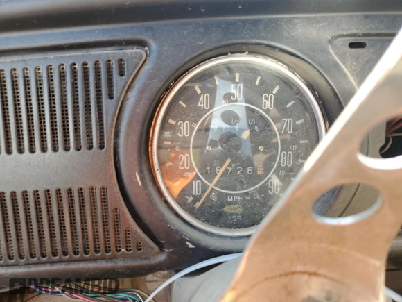 1969 Volkswagen Beetle with VIN 1190492991, listed as a Copart auction lot 46462205 with 18,726 mi miles and Clean Title. Bid and sale history available at DreamBid. Image 9.