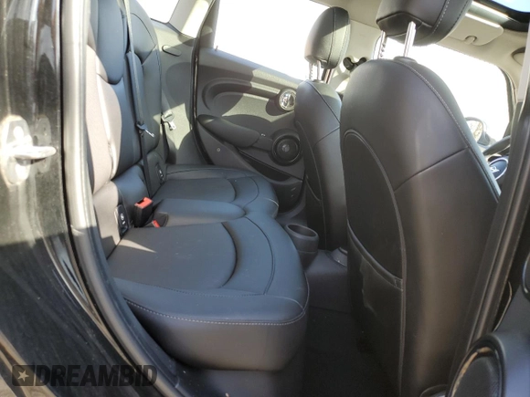 2016 MINI Hardtop 4 Door with VIN WMWXU1C57G2E16741, listed as a Copart auction lot 48392355 with 72,662 mi miles and Salvage Title. Bid and sale history available at DreamBid. Image 10.