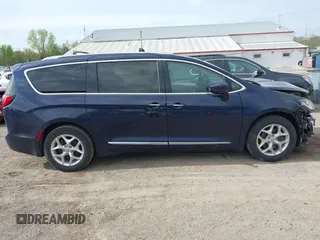 2018 Chrysler Pacifica Touring L Plus with VIN 2C4RC1EGXJR115464, listed as a IAAI auction lot 42013816 with 129,881 mi miles and . Bid and sale history available at DreamBid. Image 13.