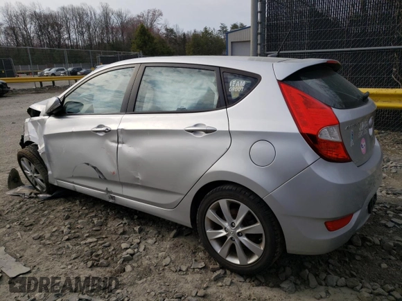 2014 Hyundai Accent SE with VIN KMHCU5AE3EU183642, listed as a Copart auction lot 49717045 with 142,328 mi miles and Salvage Title. Bid and sale history available at carsss.com. Image 2.