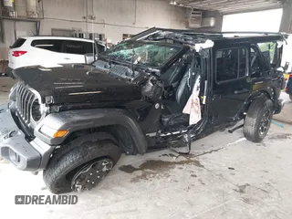 2021 Jeep Wrangler Unlimited Sport Altitude with VIN 1C4HJXDN8MW740087, listed as a IAAI auction lot 42419095 with Not provided miles and . Bid and sale history available at DreamBid. Image 18.