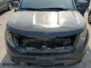 2013 Ford Utility Police Interceptor with VIN 1FM5K8AR9DGC73619, listed as a Copart auction lot 63640904 with 0 mi miles and Salvage Title. Bid and sale history available at carsss.com. Image 14.