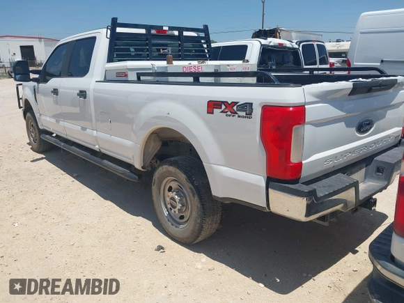 2019 Ford F-250 XL с VIN 1FT7W2B63KEF60966, выставлен на аукционе IAAI как лот 42731380 с пробегом 214 421 миль миль и . История ставок и продаж доступна на DreamBid. Изображение 3.