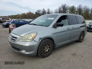 2005 Honda Odyssey Touring z VIN 5FNRL38895B027815, wystawiony jako Copart lot #54229875 z przebiegiem 242 060 mil mil oraz Szkoda całkowita • Salvage title. Historia ofert i sprzedaży dostępna na DreamBid. Obrazek 1.