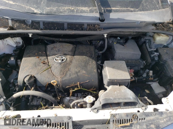 2019 Toyota Sienna XLE Auto Access Seat z VIN 5TDYZ3DC3KS971766, wystawiony jako Copart lot #44809945 z przebiegiem Nie podano mil oraz Szkoda całkowita • Salvage title. Historia ofert i sprzedaży dostępna na DreamBid. Obrazek 13.