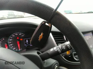 2021 Chevrolet Trax LS z VIN KL7CJKSB0MB322634, wystawiony jako IAAI lot #41705778 z przebiegiem 31 166 mil mil oraz . Historia ofert i sprzedaży dostępna na DreamBid. Obrazek 11.