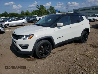 2019 Jeep Compass Latitude with VIN 3C4NJDBB2KT696732, listed as a Copart auction lot 60519335 with 85,436 mi miles and Salvage title. Bid and sale history available at DreamBid. Image 1.