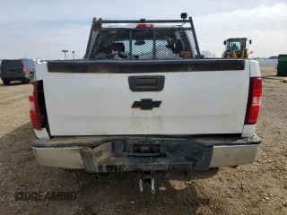 2010 Chevrolet Silverado 1500 LT with VIN 3GCRKSE38AG163444, listed as a Copart auction lot 51784665 with 208,772 mi miles and Salvage Title. Bid and sale history available at DreamBid. Image 6.