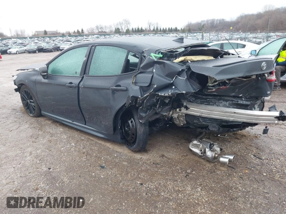 2025 Toyota Camry LE z VIN 4T1DAACK5SU543384, wystawiony jako IAAI lot #41522073 z przebiegiem 27 308 mil mil oraz . Historia ofert i sprzedaży dostępna na DreamBid. Obrazek 3.