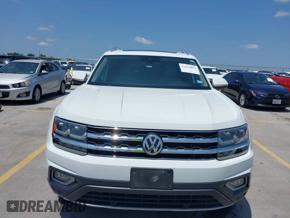 2018 Volkswagen Atlas SEL with VIN 1V2ER2CA8JC523356, listed as a IAAI auction lot 42519862 with 101,374 mi miles and . Bid and sale history available at DreamBid. Image 12.