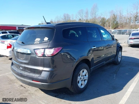 2017 Chevrolet Traverse LS with VIN 1GNKRFED9HJ252517, listed as a IAAI auction lot 41876709 with 62,241 mi miles. Bid and sale history available at carsss.com. Image 4.