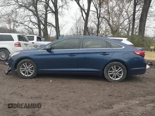 2017 Hyundai Sonata SE with VIN 5NPE24AF9HH551603, listed as a IAAI auction lot 40861742 with 122,356 mi miles. Bid and sale history available at carsss.com. Image 14.