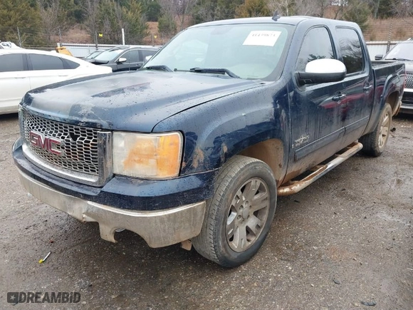 2008 GMC Sierra 1500 SLT with VIN 2GTEC13J981221636, listed as a IAAI auction lot 41439873 with 260,584 mi miles. Bid and sale history available at carsss.com. Image 2.