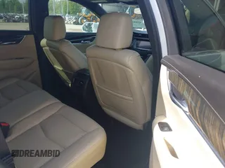 2017 Cadillac XT5 FWD with VIN 1GYKNARS0HZ107734, listed as a IAAI auction lot 41882031 with 89,397 mi miles. Bid and sale history available at carsss.com. Image 8.