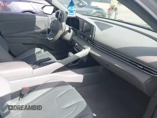 2023 Hyundai Elantra SEL z VIN 5NPLM4AG8PH090614, wystawiony jako IAAI lot #42611835 z przebiegiem 37 644 mil mil oraz . Historia ofert i sprzedaży dostępna na DreamBid. Obrazek 5.