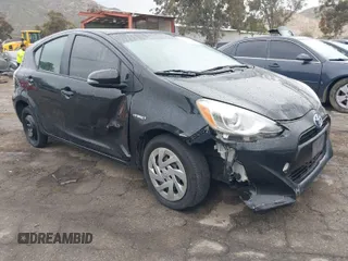 2016 Toyota Prius One with VIN JTDKDTB36G1589422, listed as a IAAI auction lot 41883878 with 121,791 mi miles. Bid and sale history available at carsss.com. Image 1.