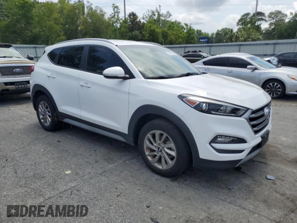 2017 Hyundai Tucson Sport z VIN KM8J33A20HU501435, wystawiony jako Copart lot #58805485 z przebiegiem 54 289 mil mil oraz Tytuł czysty. Historia ofert i sprzedaży dostępna na DreamBid. Obrazek 4.