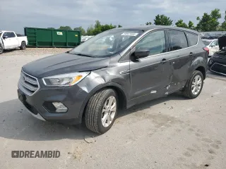 2019 Ford Escape SE z VIN 1FMCU0GD7KUC26196, wystawiony jako Copart lot #59567035 z przebiegiem 91 051 mil mil oraz Czysty tytuł • Clean title. Historia ofert i sprzedaży dostępna na DreamBid. Obrazek 1.