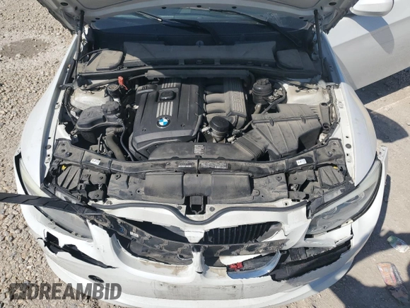 2013 BMW 3 Series 328i xDrive with VIN WBAKF5C55DJ297680, listed as a Copart auction lot 70691074 with 0 mi miles and Salvage Title. Bid and sale history available at carsss.com. Image 11.