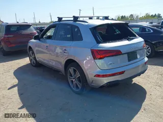 2025 Audi Q5 S line Premium with VIN WA1GAAFY0S2026775, listed as a IAAI auction lot 41866254 with 8,730 mi miles. Bid and sale history available at carsss.com. Image 3.