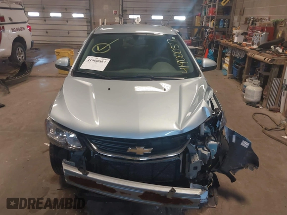 2018 Chevrolet Sonic LT z VIN 1G1JD5SH6J4123166, wystawiony jako IAAI lot #41900057 z przebiegiem 116 703 mil mil oraz . Historia ofert i sprzedaży dostępna na DreamBid. Obrazek 12.