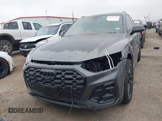 2022 Audi SQ5 Premium Plus with VIN WA1B4AFY0N2087517, listed as a IAAI auction lot 41193190 with 35,400 mi miles. Bid and sale history available at carsss.com. Image 13.