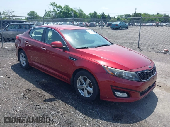 2015 Kia Optima LX z VIN 5XXGM4A72FG407864, wystawiony jako IAAI lot #42295392 z przebiegiem 177 485 mil mil oraz . Historia ofert i sprzedaży dostępna na DreamBid. Obrazek 1.