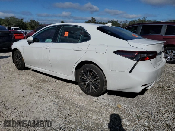 2021 Toyota Camry SE Nightshade with VIN 4T1G11AK3MU587872, listed as a Copart auction lot 85806384 with 90,264 mi miles and Non Repairable. Bid and sale history available at carsss.com. Image 2.