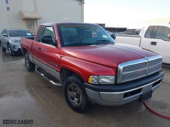 1998 Dodge Ram 1500 with VIN 1B7HC13Y6WJ221378, listed as a IAAI auction lot 41751883 with 153,035 mi miles. Bid and sale history available at carsss.com. Image 1.