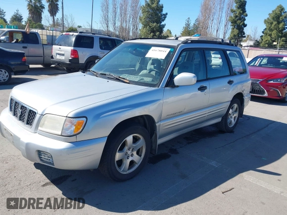 2002 Subaru Forester S w/Premium Pkg with VIN JF1SF65602H727253, listed as a IAAI auction lot 41678044 with 314,643 mi miles. Bid and sale history available at carsss.com. Image 2.