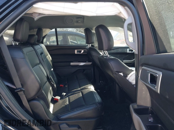2023 Ford Explorer XLT with VIN 1FMSK8DHXPGB70042, listed as a IAAI auction lot 41429453 with 30,857 mi miles. Bid and sale history available at carsss.com. Image 8.