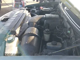 2002 Ford F-150 XL с VIN 1FTRF17W92NB74175, выставлен на аукционе IAAI как лот 41204360 с пробегом Не указан миль и . История ставок и продаж доступна на DreamBid. Изображение 22.