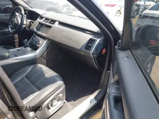 2016 Land Rover Range Rover Sport HSE z VIN SALWS2PF3GA110077, wystawiony jako IAAI lot #42470958 z przebiegiem 86 015 mil mil oraz . Historia ofert i sprzedaży dostępna na DreamBid. Obrazek 5.