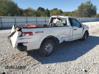 2022 Ford F-150 XL with VIN 1FTMF1EB5NKE26035, listed as a Copart auction lot 76379644 with 21,168 mi miles and Salvage title. Bid and sale history available at DreamBid. Image 3.
