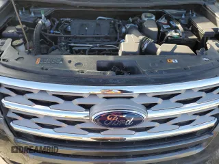 2018 Ford Explorer XLT with VIN 1FM5K8D89JGB05218, listed as a Copart auction lot 49949485 with 86,223 mi miles and Clean Title. Bid and sale history available at carsss.com. Image 12.