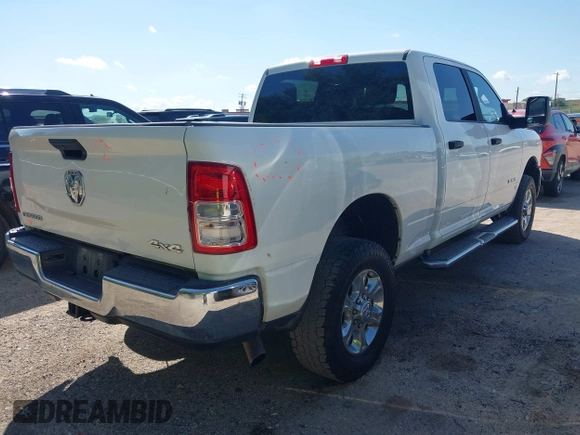 2024 Ram 2500 Big Horn with VIN 3C6UR5DJ2RG303949, listed as a IAAI auction lot 42575281 with 117,754 mi miles and . Bid and sale history available at DreamBid. Image 4.