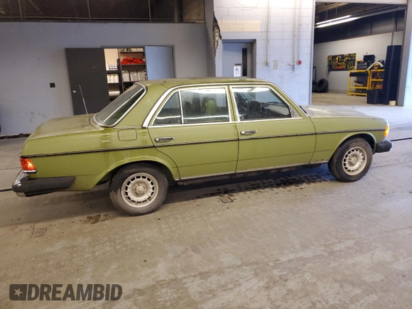1980 Mercedes-Benz 300 с VIN 12313012180013, выставлен на аукционе Copart как лот 75965224 с пробегом 132 241 миль миль и Чистый • Clean title. История ставок и продаж доступна на DreamBid. Изображение 3.
