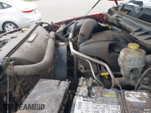 2013 Ram 1500 Express with VIN 1C6RR7FT2DS687975, listed as a IAAI auction lot 42460500 with 203,584 mi miles and . Bid and sale history available at DreamBid. Image 10.