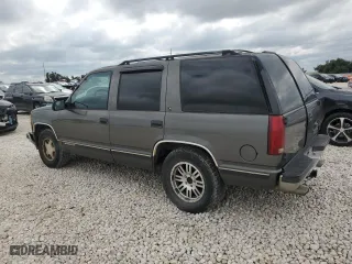 1999 Chevrolet Tahoe with VIN 1GNEC13R6XR150124, listed as a Copart auction lot 70630524 with 238,990 mi miles and Salvage Title. Bid and sale history available at carsss.com. Image 2.