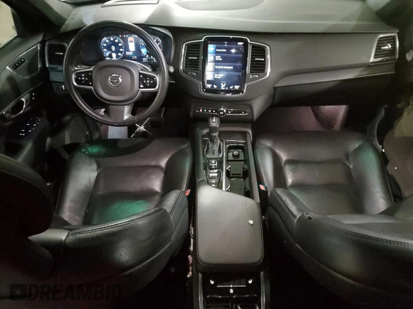 2020 Volvo XC90 Momentum with VIN YV4A221K4L1553885, listed as a Copart auction lot 83885984 with 91,792 mi miles and Clean Title. Bid and sale history available at DreamBid. Image 8.