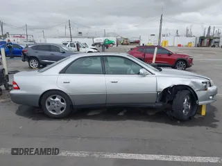 2000 Lexus ES 300 с VIN JT8BF28G7Y5093021, выставлен на аукционе IAAI как лот 42427386 с пробегом 134 897 миль миль и . История ставок и продаж доступна на DreamBid. Изображение 13.