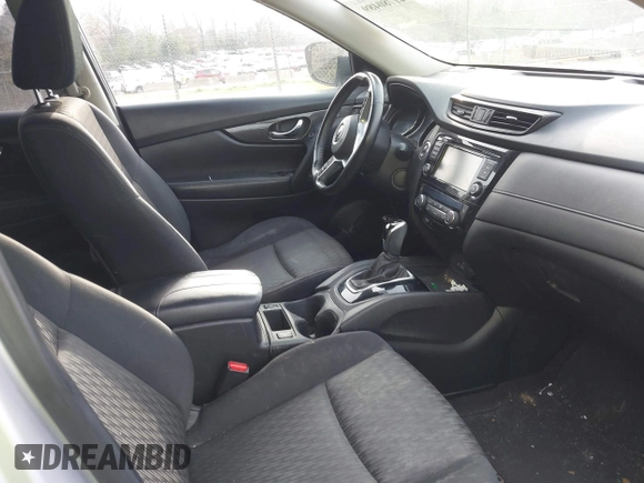 2018 Nissan Rogue SV with VIN JN8AT2MT9JW452978, listed as a IAAI auction lot 41780489 with 138,511 mi miles and . Bid and sale history available at carsss.com. Image 5.