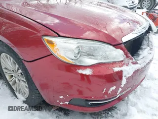 2012 Chrysler 200 Limited with VIN 1C3CCBCG3CN109363, listed as a IAAI auction lot 41591183 with 127,563 mi miles and . Bid and sale history available at DreamBid. Image 14.