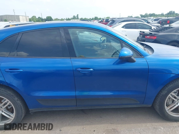 2017 Porsche Macan S z VIN WP1AB2A53HLB10165, wystawiony jako IAAI lot #42757107 z przebiegiem 81 468 mil mil oraz . Historia ofert i sprzedaży dostępna na DreamBid. Obrazek 13.