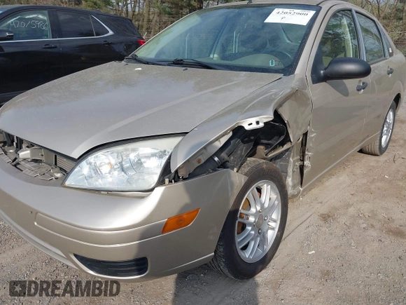 2007 Ford Focus S with VIN 1FAFP34N17W332474, listed as a IAAI auction lot 42052900 with 92,400 mi miles and . Bid and sale history available at carsss.com. Image 18.