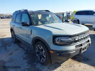 2021 Ford Bronco Sport Outer Banks with VIN 3FMCR9C62MRA30822, listed as a IAAI auction lot 41703152 with 44,156 mi miles. Bid and sale history available at carsss.com. Image 1.