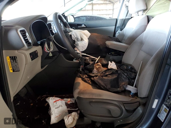 2019 Kia Sportage LX with VIN KNDPM3AC9K7613841, listed as a Copart auction lot 52531705 with 117,425 mi miles and Salvage Title. Bid and sale history available at carsss.com. Image 7.