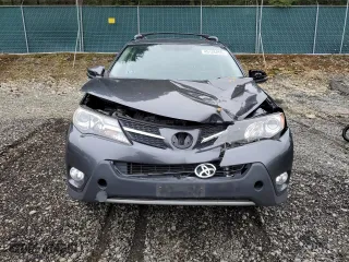 2015 Toyota RAV4 XLE with VIN JTMRFREV4FD125129, listed as a Copart auction lot 49126855 with 118,115 mi miles and Salvage Title. Bid and sale history available at carsss.com. Image 5.