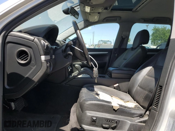 2005 Porsche Cayenne with VIN WP1AA29P55LA23789, listed as a Copart auction lot 61156574 with 166,621 mi miles and Clean Title. Bid and sale history available at carsss.com. Image 7.