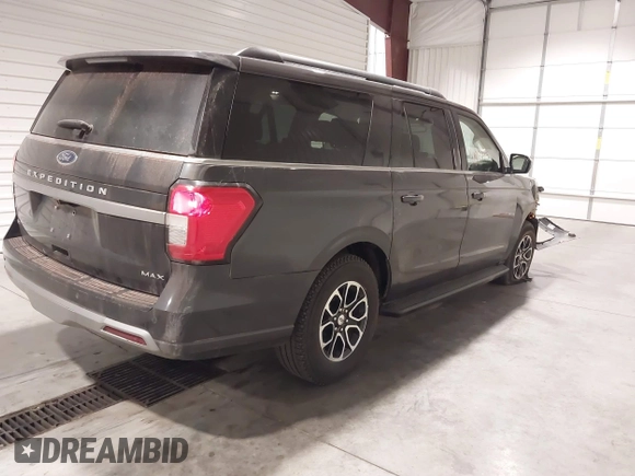 2024 Ford Expedition Max XLT with VIN 1FMJK1H89REA50194, listed as a IAAI auction lot 41813295 with 14,077 mi miles and . Bid and sale history available at DreamBid. Image 4.